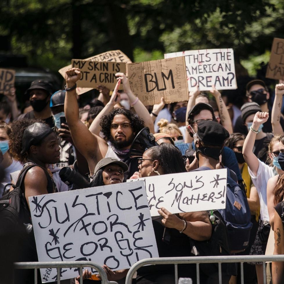 Crowd protesting BLM